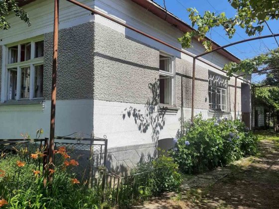 Продам садибу в Закарпатті с. Підгірне коло Іршави Иршава