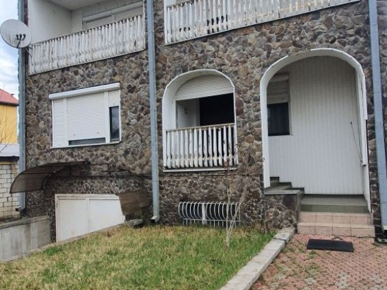 Продаж будинку біля міста Ужгород Кинчеш