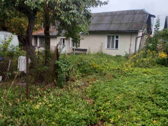 Продам будинок в Угорниках є ділянка 5 соток Угорники