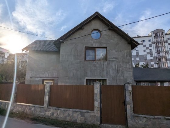 Під постанови! Продаж будинку в с.Вовчинець, Івано-Франківськ Вовчинець