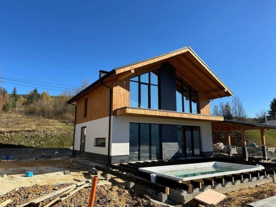 Продаж 2-поверхового котеджу в Карпатах Микуличин