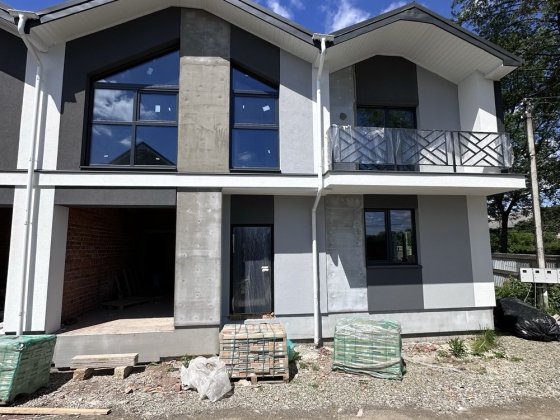 Готовий дуплекс 10 хв до центру. Розтермінування на 12 міс! Угорники