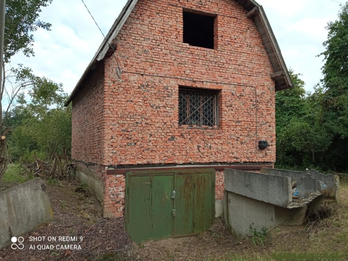 Продається дачний будинок та земельна ділянка. Крихівці - фото 1
