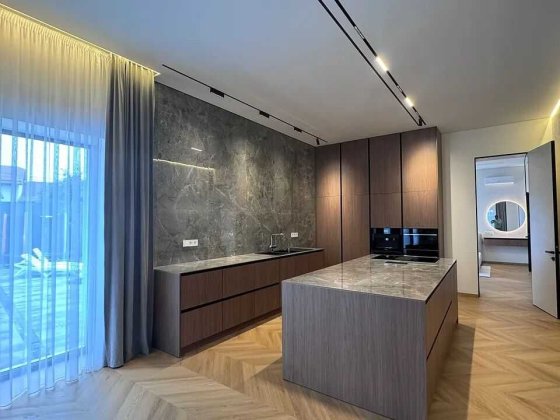 Ексклюзивний будинок в Івано-Франківську Вовчинець