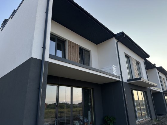 Акційна пропозиція. Продається будинок таунхаус #3 Криховцы