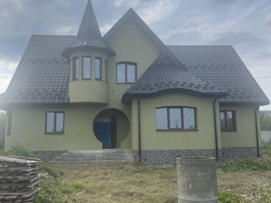 Будинок особняк Угринов