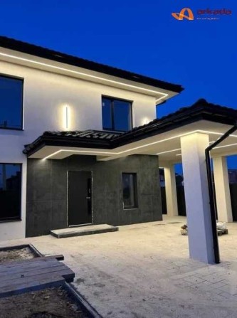 Продаж Бдинку Івано-Фанківськ Крихівці - фото 1