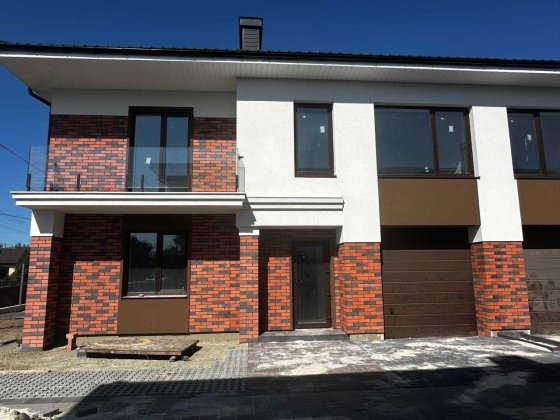 Сучасний будинок в одній із найкращих локацій міста! Від ЗАБУДОВНИКА! Вовчинець