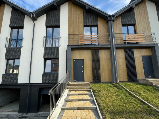 Продається Таунхаус готовий до ремонту в Скандинавському стилі!!! Криховцы