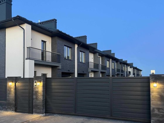 Таунхауси з  нової черги, розтермінування Криховцы