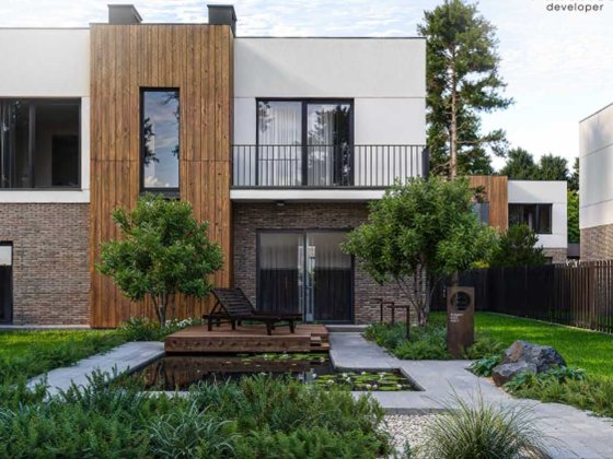 Продається дуплекс в Крихівцях із земельною ділянкою 4.12 сот. Розтерм Крихівці