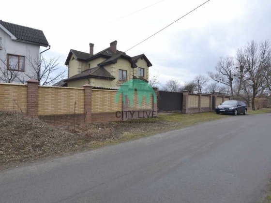 Продається будинок 296 м² у с. Микитинці (60) Микитинцы