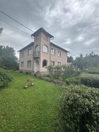Будинок 350 кв метрів 0.12 гектара землі - фото 1