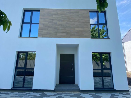 Гатне будинок/дуплекс цегла найБлижчий до метро 1км. ТОП розташування Гатное