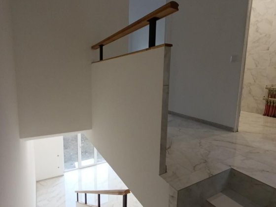 Продаж таунхаусу 98м2 з ремонтом у Святопетрівському вул. Прорізна Святопетровское