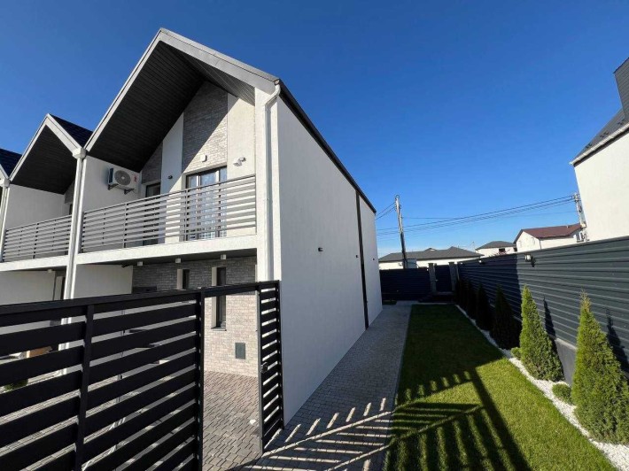 Таунхаус/73м2/ Закрита територія/Святопетрівське/Без комісії - фото 1