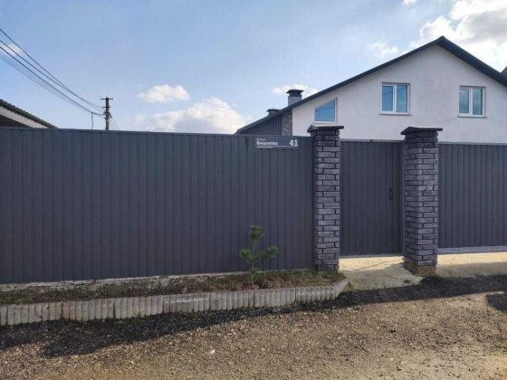 Гарний Будинок в Гатному Гатное