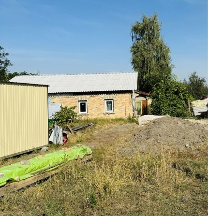 Продаж 1/2будинку  з земельною ділянкою у Гатному - фото 1