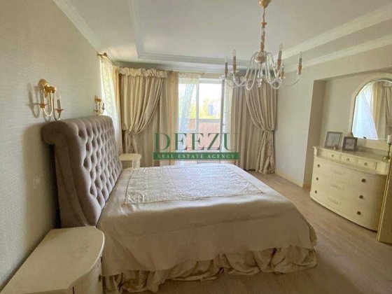 Продажа дома  700 м2 в Конча-Заспе Козин