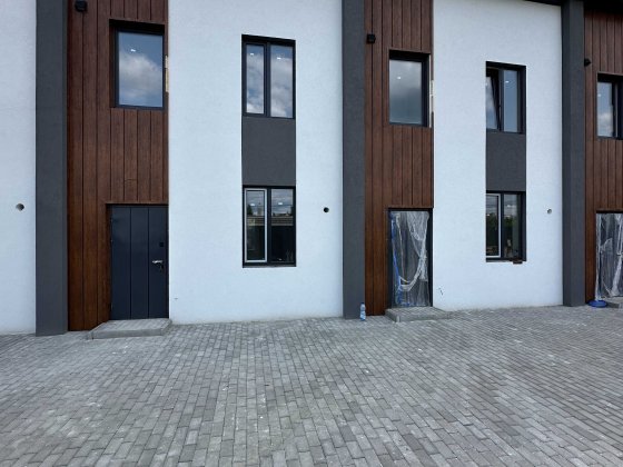 Продаж Таунхаусів у мальовничому передмісті Києва! Святопетровское