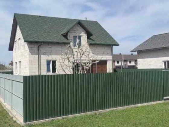 Будинок з гаражем та власним садом | Без комісії Гатное