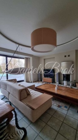 Козин, Конча Заспа, дом с выходом на Днепр - фото 1