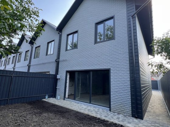 Таунхаус 110 м2 | 2 сотик | Газ | Святопетрівське Святопетровское