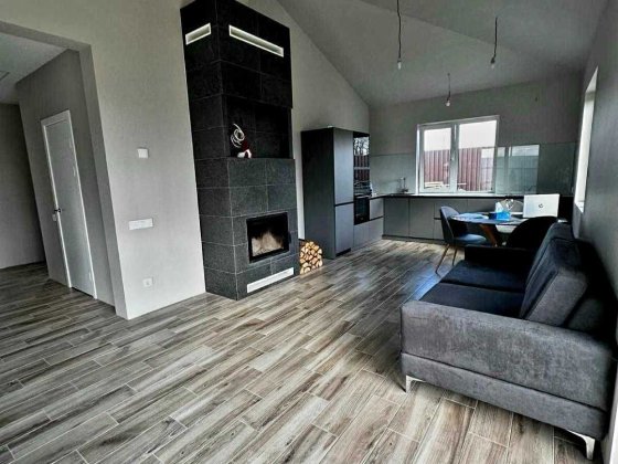 Продам затишний одноповерховий будинок з ремонтом у Ворзелі. Ворзель