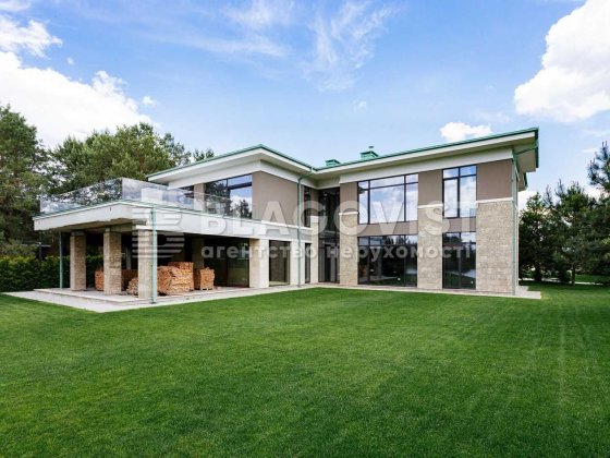 Продаж будинку на першій лінії до річки, Козин, 550 м². Козин