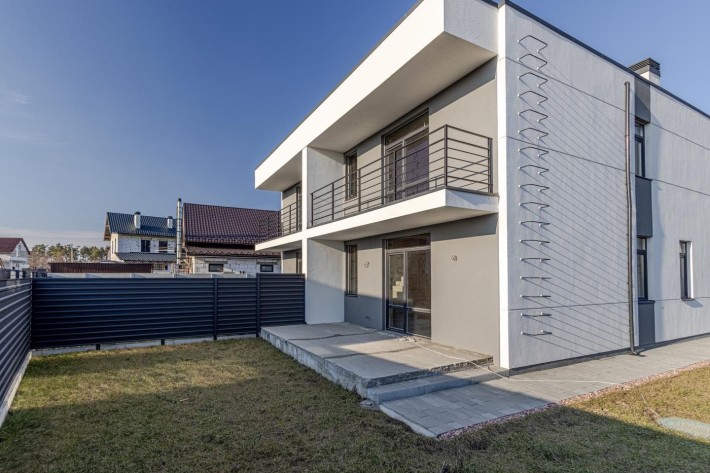 Дуплекс 105 м.кв. 3 сотки. Святопетрівське - фото 1