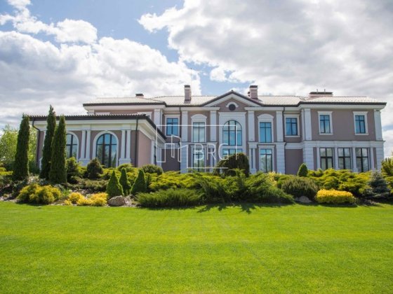 Продажа особняка 1200м с выходом на р.Козинку Дамба Конча-Заспа Козин