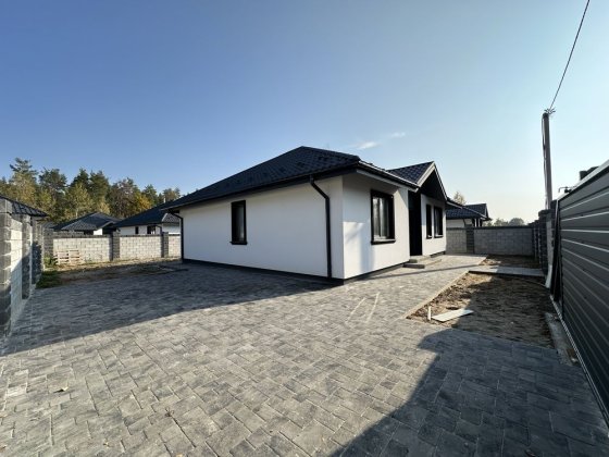 Будинок в Ворзелі з великою ділянкою. Ворзель