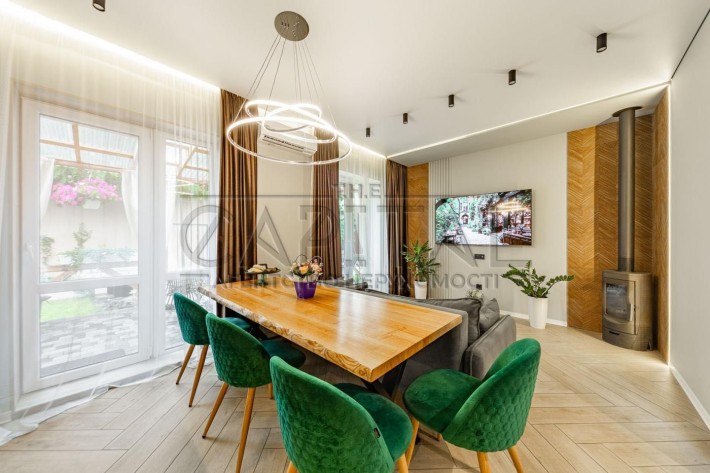 Продажа дома с ремонтом в Крюковщине КГ Sunny Village 5 мин Теремки - фото 1