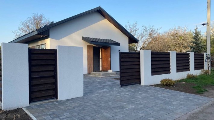 Продаж будинку в Ворзелі. Гарне розташування, затишне місце для життя. - фото 1