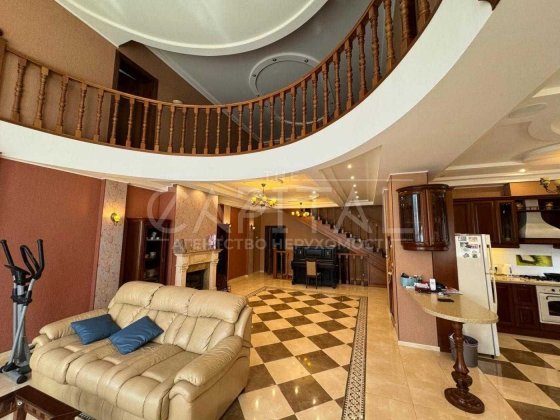 Продажа дома, с. Гатное, Киево-Святошинский р-н Гатное