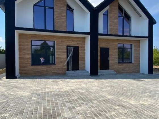 Таунхаус! Дуплекси! В с. Білогородка на межі з с. Святопетрівське! Святопетровское