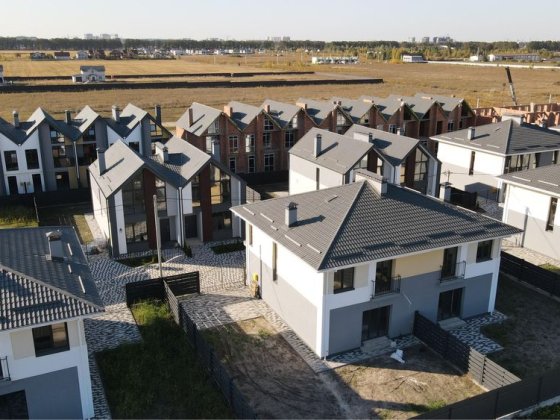 Купити Таунхаус в розстрочку на Рік! Теремки. Гатное