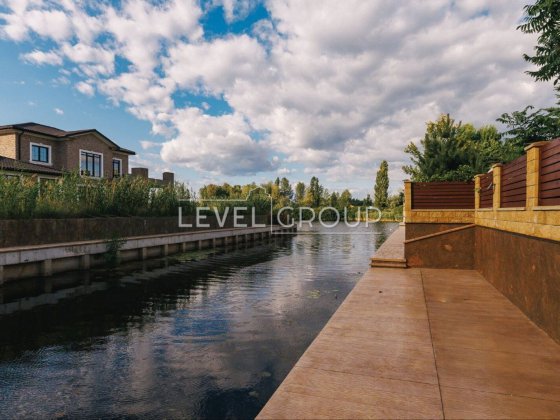 Козин, Дамба, дом с выходом в Днепр, VIP городок! Козин