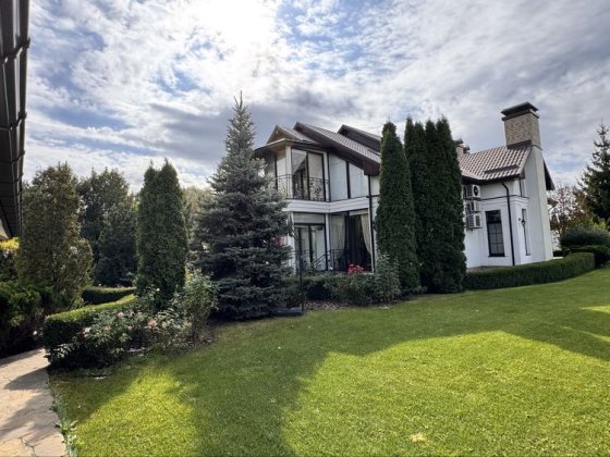 Будинок на першій лінії смт. Козин | Вихід на водойму Київ Конча Заспа Козин