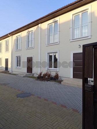Продаж таунхаусу 124 м² з оздоблювальням є оселя Святопетрівське - фото 1