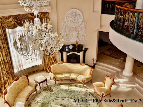 Козин. В.Дамба-2 км. КМ Конча-Озерна. Резиденція з виходом на Козинку. Козин