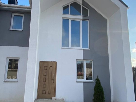 Таунхаус 108 кв.м. з ділянкою 2 сотки у Святопетрівському Святопетровское