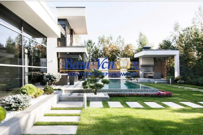 Продаж будинка з ремонтом i басейном . село Козин - фото 1