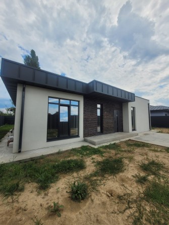 З чистовим ремонтом будинок в Білогородці! - фото 1