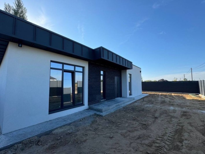 Продаю Будинок 6 соток 112 м2 Газ Школа Магазини Тераса Без Комісії - фото 1