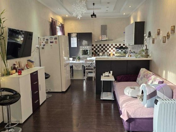 БЕЗ КОМІСІЇ! Будинок з ремонтом і меблями. ТОП локація. Поруч ЛІс Ворзель