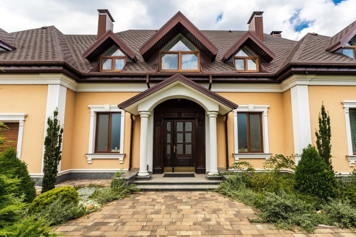 Продаж будинку з басейном в класичному стилі, Гатне - фото 1