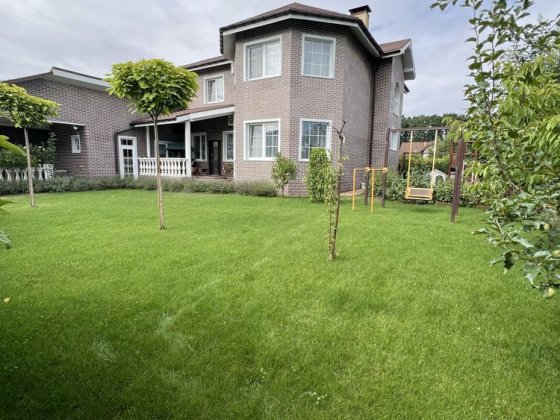 Будинок з ремонтом 200 м2 | 10 соток | басейн,гараж,баня | Крюківщина Крюковщина