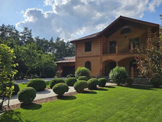 Супер локація ! Будинок в лісі 300м2  Білогородка  275000 Белогородка