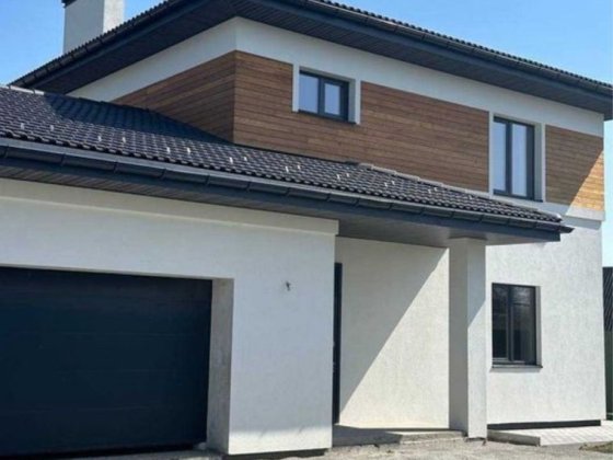 Продам газифікований будинок. 7 км від Києва. Гараж. Закрите КМ Крюковщина